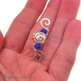 Srebrny earcuff "Róża" niebieski